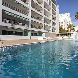 Miral 2 - Front With Pool Quarteira